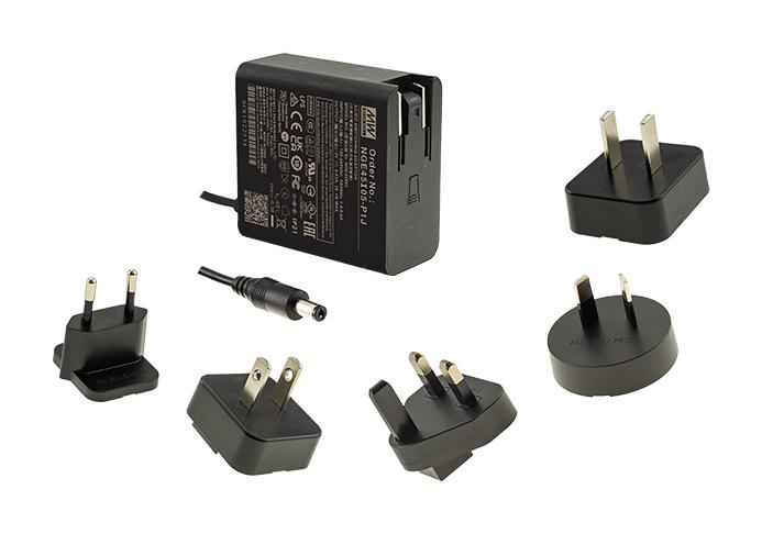 MEAN WELL NGE45I05-P1J Convertidores De Adaptador Enchufable Externo (AC / DC)