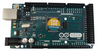 A000067 - Placa de Desarrollo, Arduino Mega 2560, MCU ATmega2560, 54 E/S 5V, 16 Entradas Analógicas, 4 UARTs