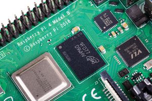 RPI4-MODBP-4GB - Ordenador Monoplaca, Raspberry Pi 4 Modelo B, SoC BCM2711, 4GB DDR4 RAM, USB 3.0, PoE Habilitado