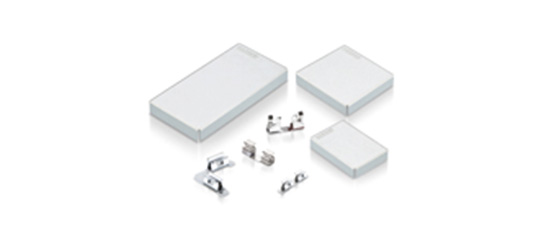 Clips y protectores de apantallado EMC